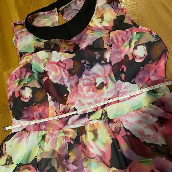 Aeropostale Collared Rose Dress - Picture 6 of 9